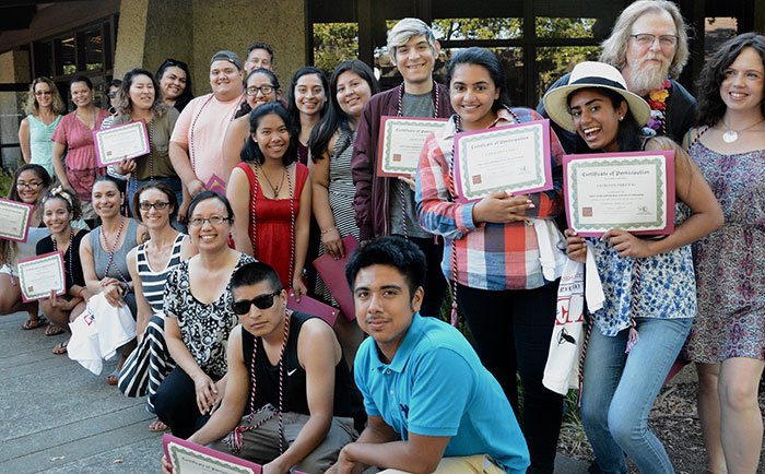 FYE graduating class of 2017 and instructors